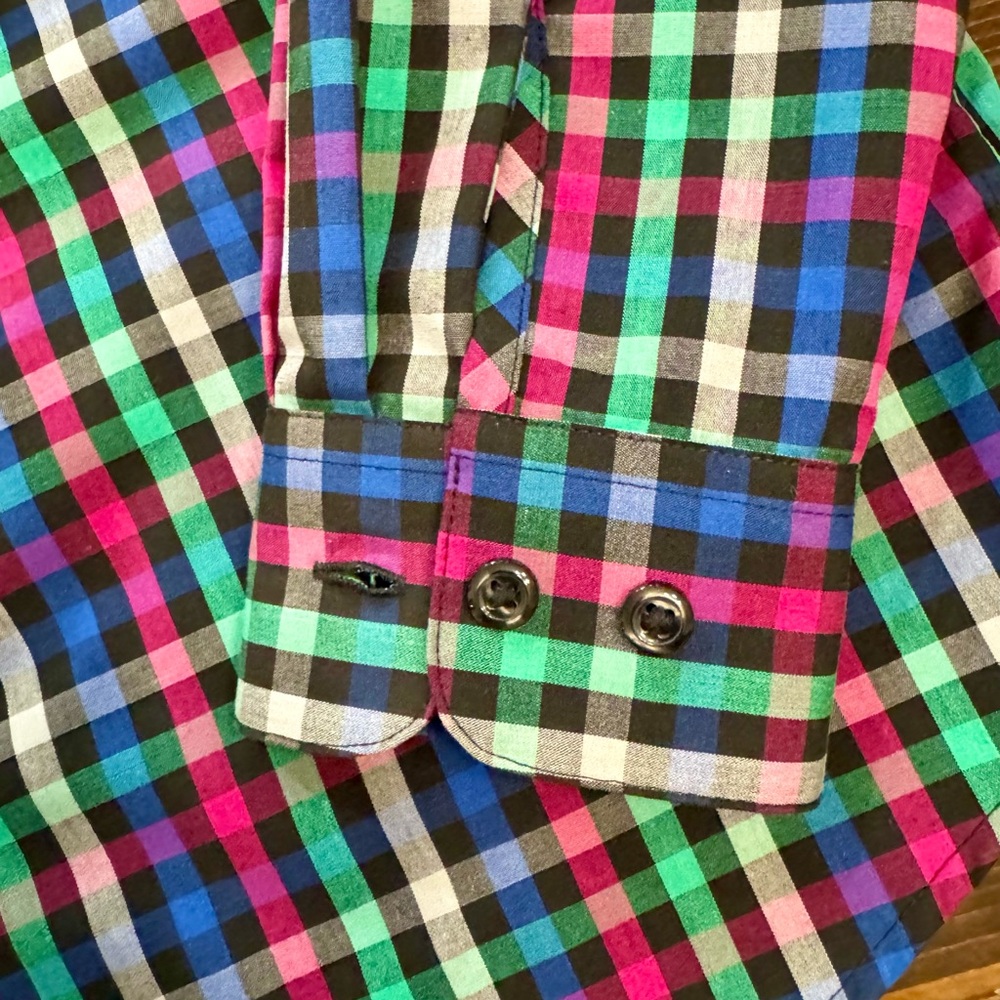 NWT Orvis Vibrant Plaid Women’s Button Down Shirt - Picture 4 of 9